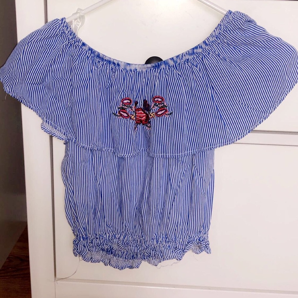 Off the shoulder striped crop top